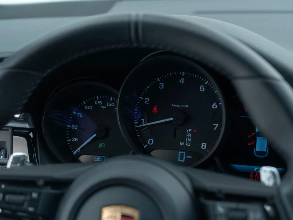 2026 Porsche Macan - Image 31 of 31