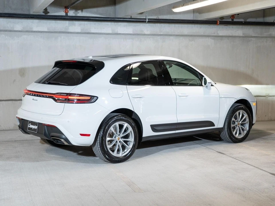 2026 Porsche Macan - Image 9 of 27