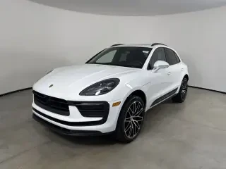 2026 Porsche Macan - Image 5 of 31