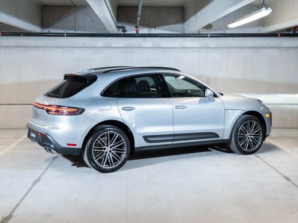 2026 Porsche Macan - Image 9 of 27
