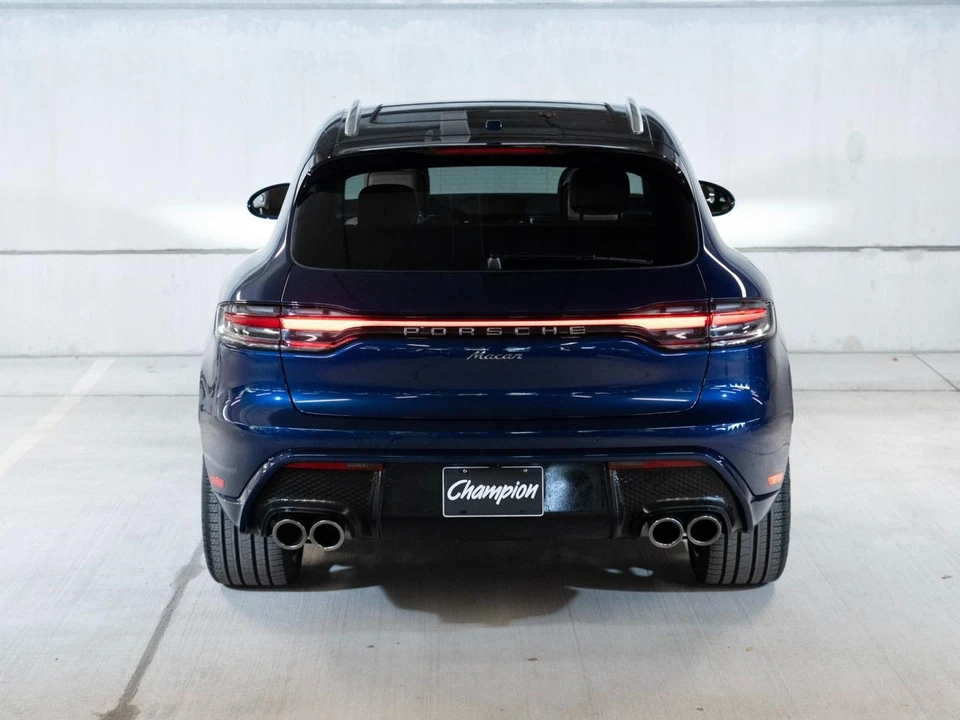 2026 Porsche Macan - Image 10 of 30