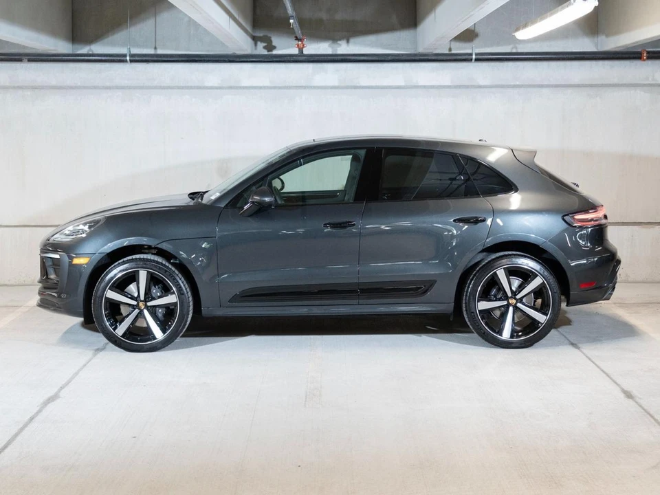 2026 Porsche Macan - Image 2 of 29
