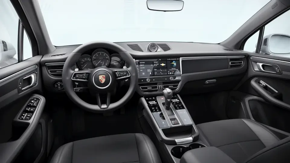 2026 Porsche Macan - Image 31 of 31