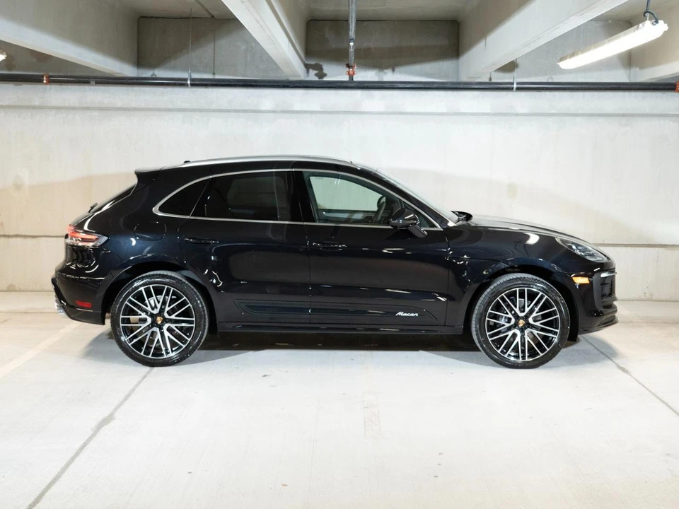 2026 Porsche Macan Electric - Image 8 of 29