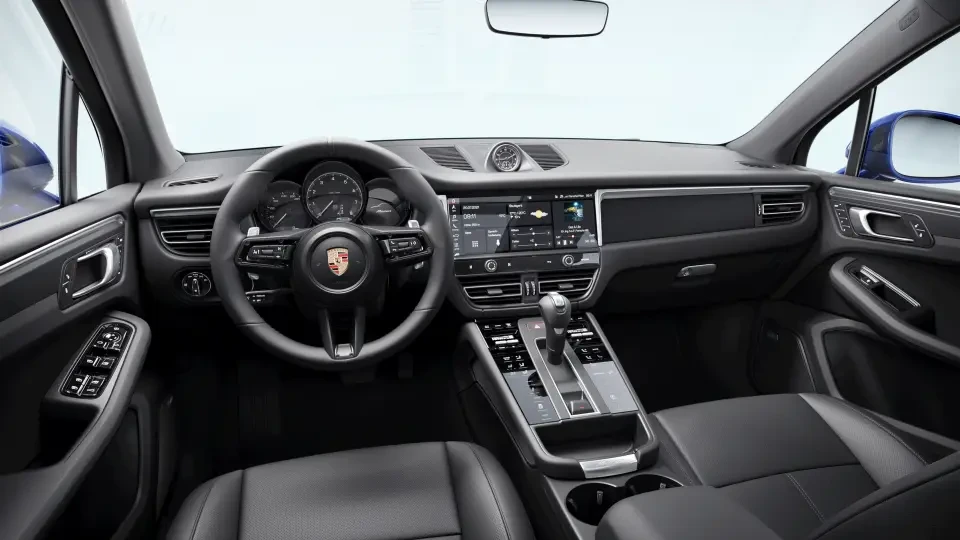 2026 Porsche Macan - Image 31 of 31