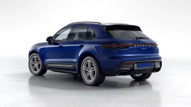 2026 Porsche Macan - Image 18 of 31