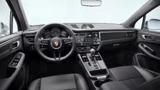 2026 Porsche Macan - Image 25 of 31