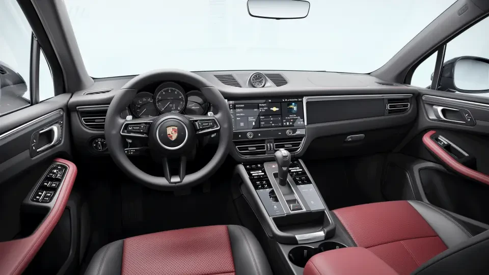 2026 Porsche Macan - Image 31 of 31