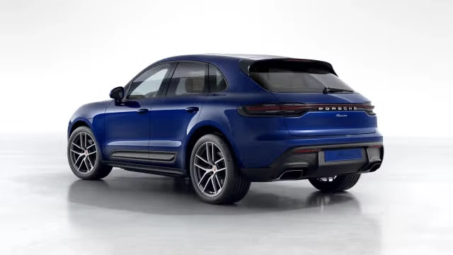 2026 Porsche Macan - Image 18 of 31