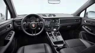 2026 Porsche Macan - Image 29 of 31