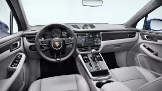 2026 Porsche Macan - Image 25 of 31