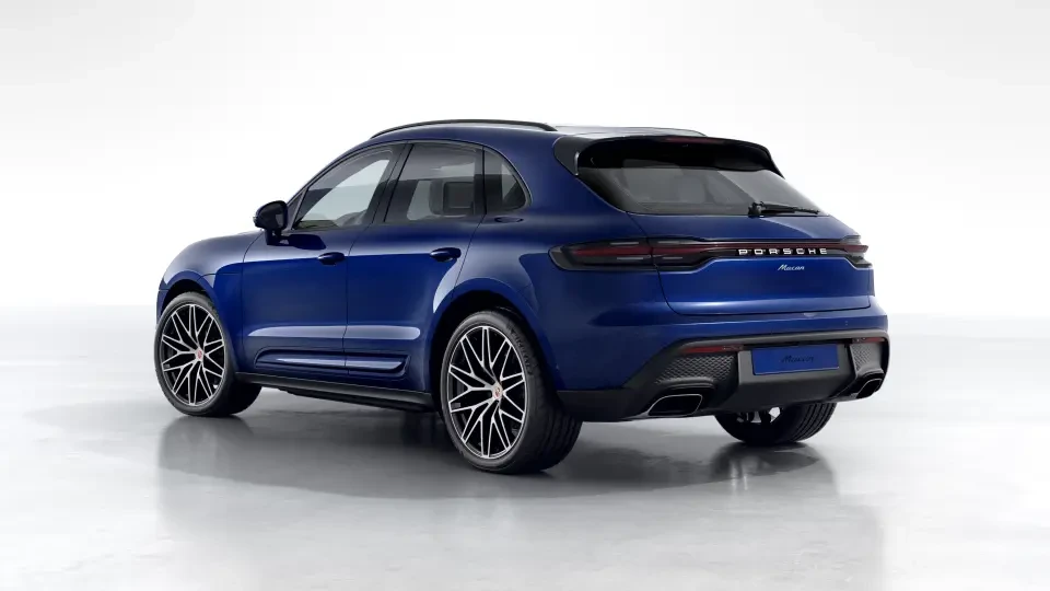 2026 Porsche Macan - Image 23 of 31