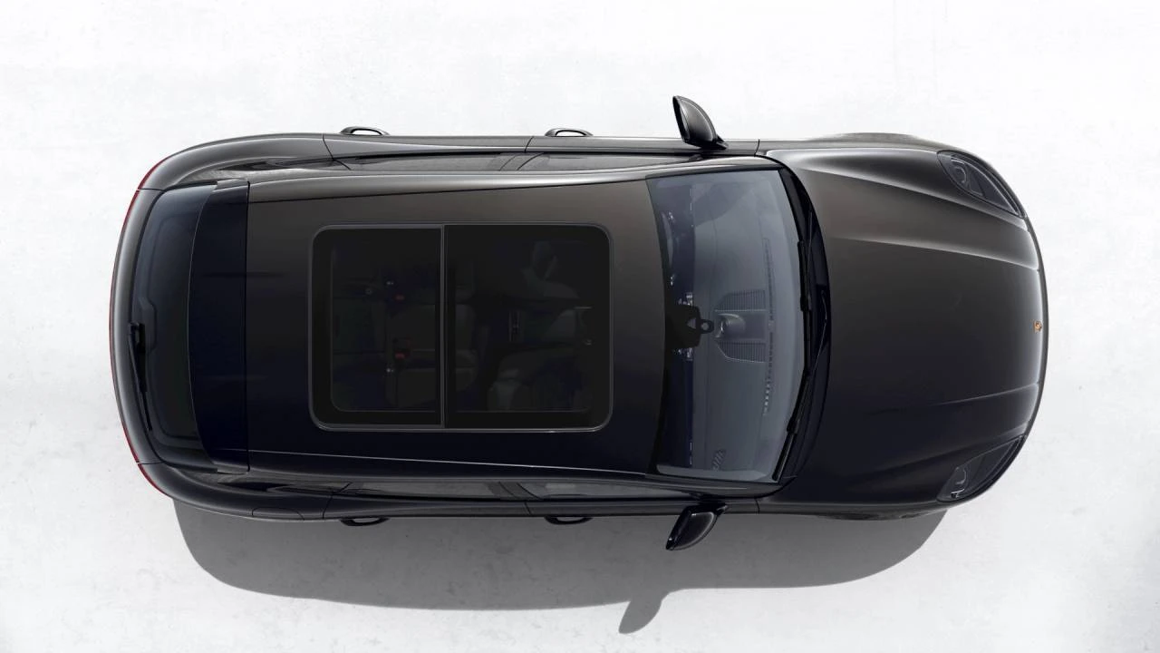 2026 Porsche Macan - Image 5 of 10