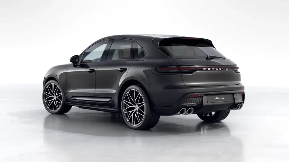 2026 Porsche Macan - Image 23 of 31