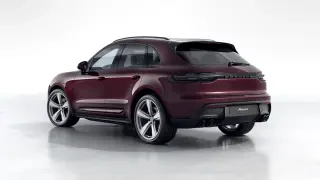2026 Porsche Macan - Image 21 of 31