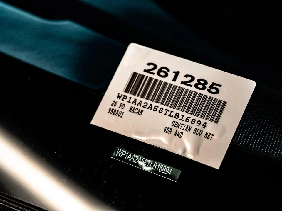 2026 Porsche Macan Electric - Image 28 of 28
