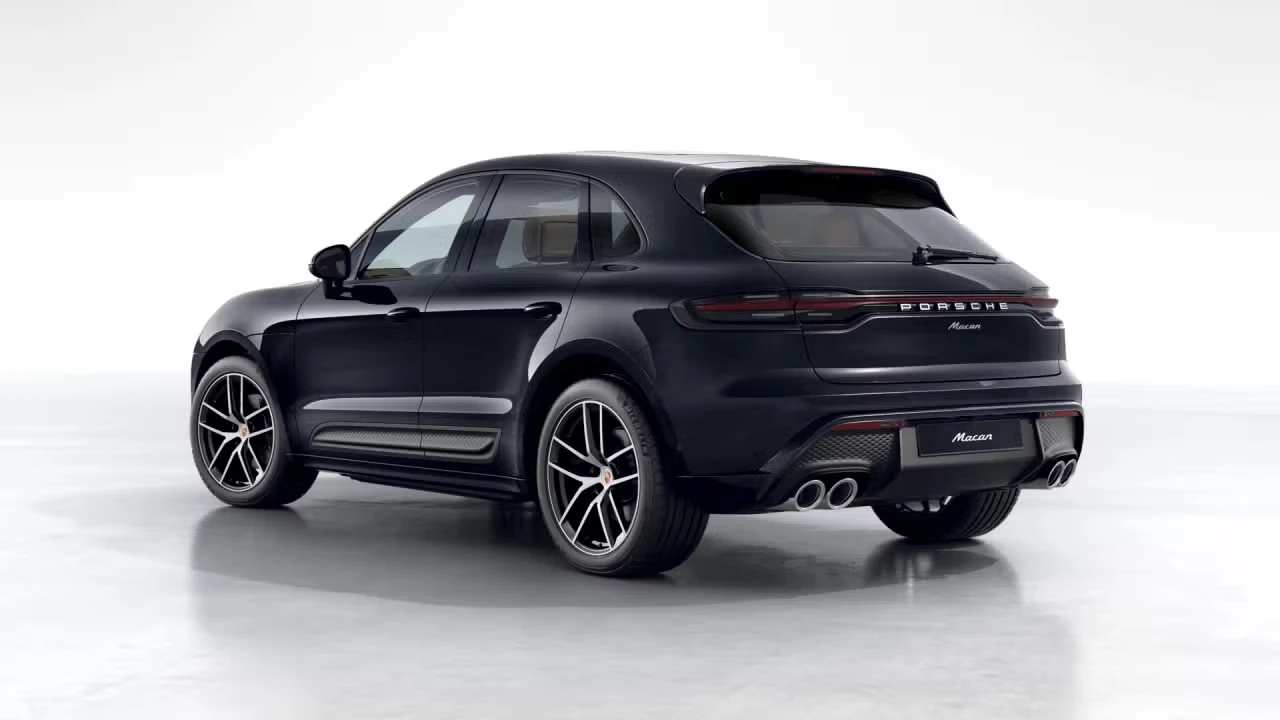 2026 Porsche Macan - Image 20 of 31