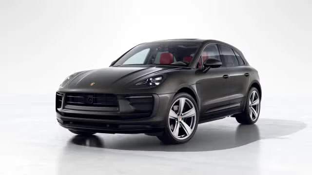 2026 Porsche Macan - Image 2 of 31
