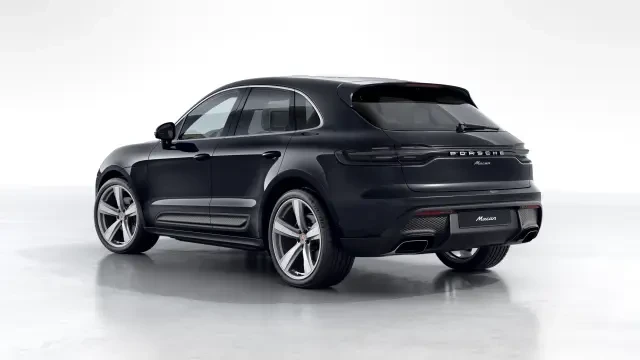 2026 Porsche Macan - Image 22 of 30