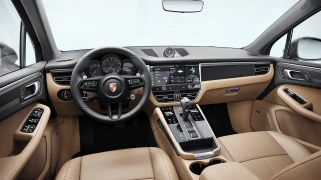 2026 Porsche Macan - Image 30 of 30