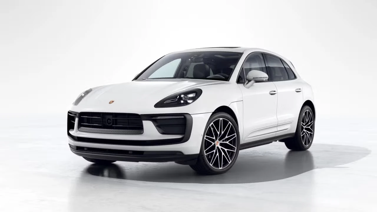 2026 Porsche Macan - Image 4 of 30
