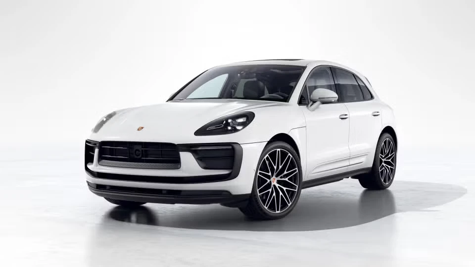 2026 Porsche Macan - Image 3 of 30