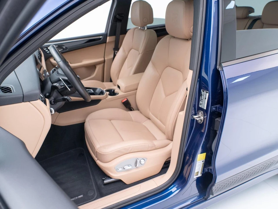 2026 Porsche Macan - Image 6 of 31