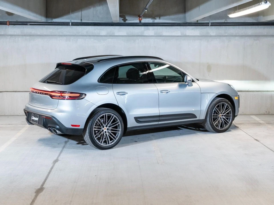 2026 Porsche Macan - Image 10 of 31