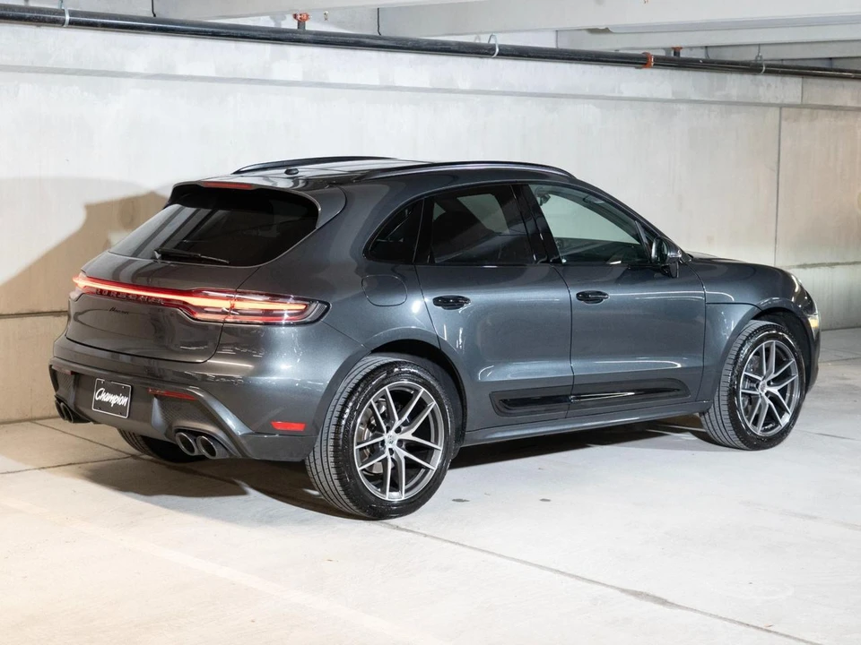 2026 Porsche Macan Electric - Image 10 of 30