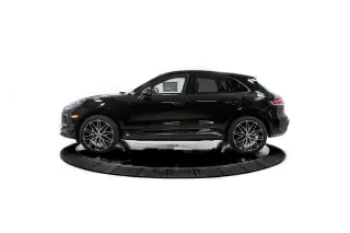 2026 Porsche Macan - Image 13 of 31