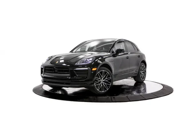 2026 Porsche Macan - Image 6 of 31