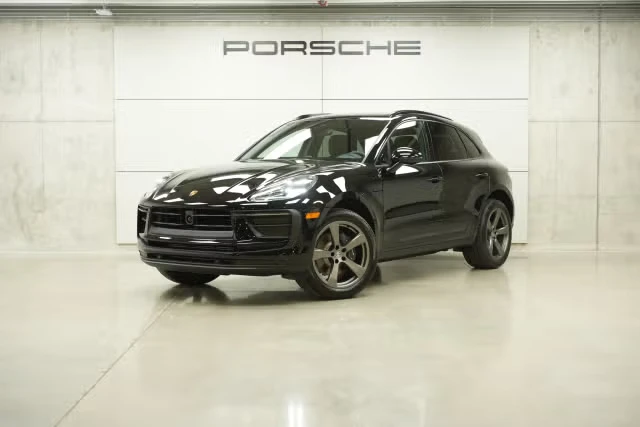 2026 Porsche Macan - Image 2 of 31