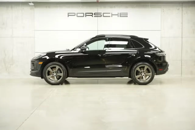 2026 Porsche Macan - Image 10 of 31