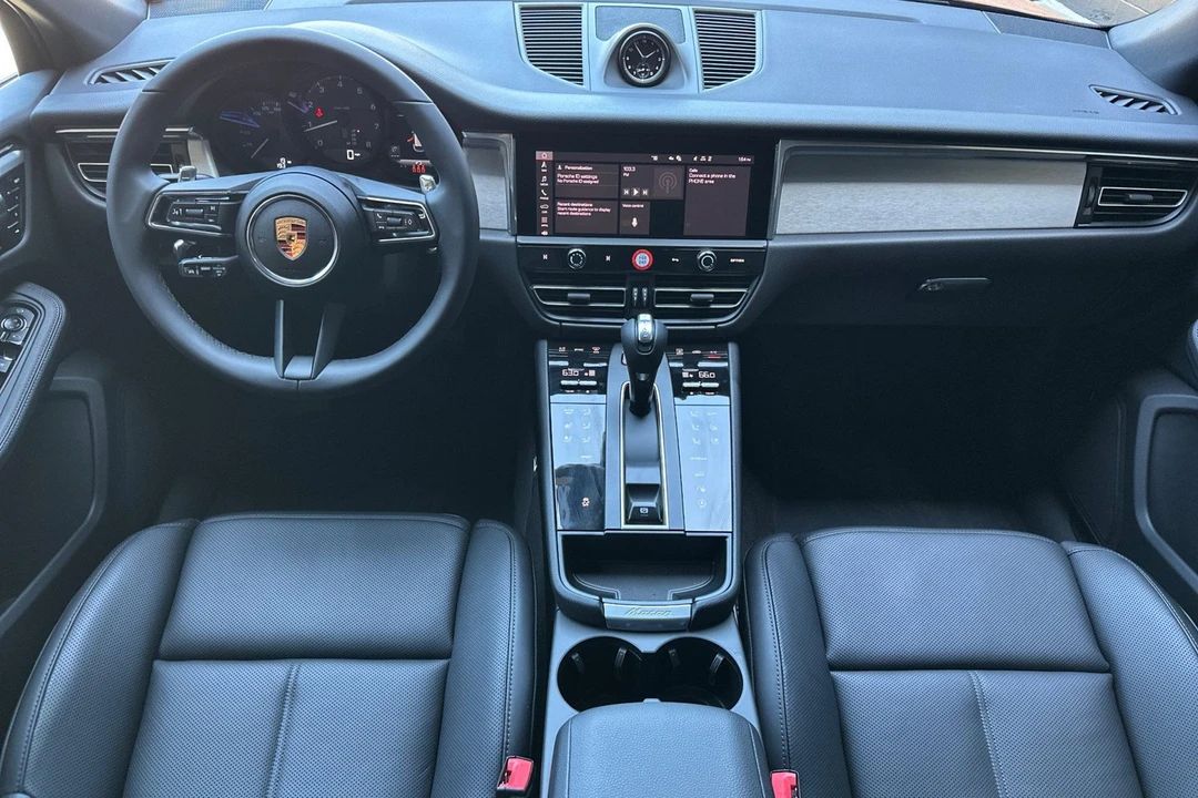 2026 Porsche Macan Electric - Image 6 of 31