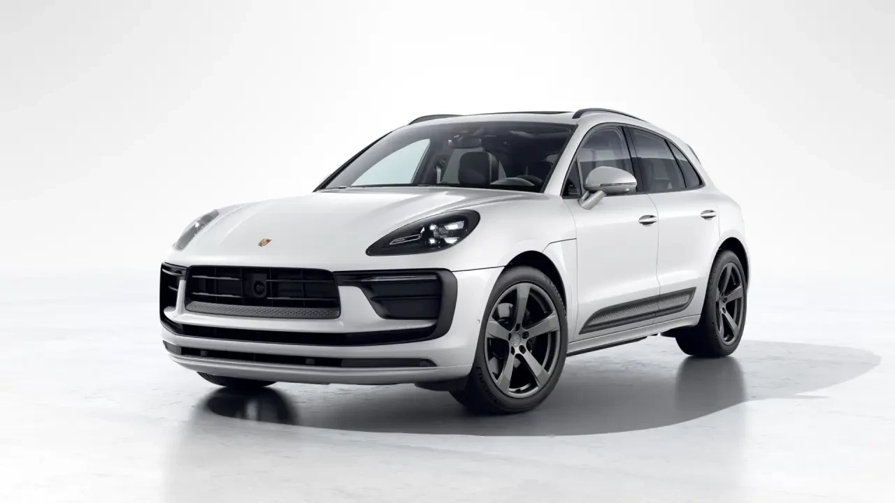 2026 Porsche Macan - Image 8 of 30
