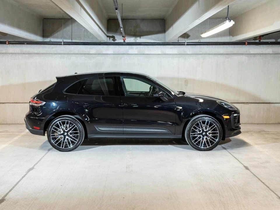 2026 Porsche Macan - Image 8 of 26