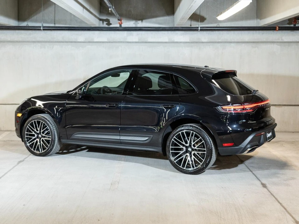 2026 Porsche Macan - Image 3 of 26