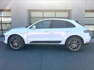 2026 Porsche Macan Electric - Image 13 of 31