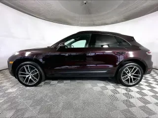 2026 Porsche Macan Electric - Image 13 of 31