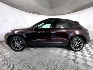 2026 Porsche Macan Electric - Image 9 of 31
