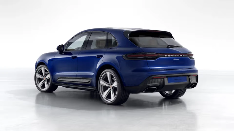 2026 Porsche Macan - Image 19 of 31