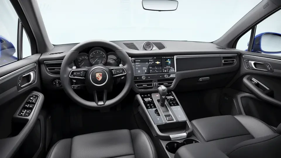 2026 Porsche Macan - Image 31 of 31