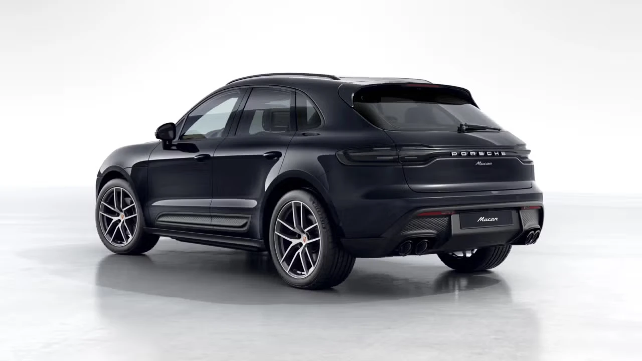 2026 Porsche Macan - Image 20 of 31