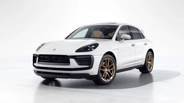 2026 Porsche Macan - Image 2 of 31