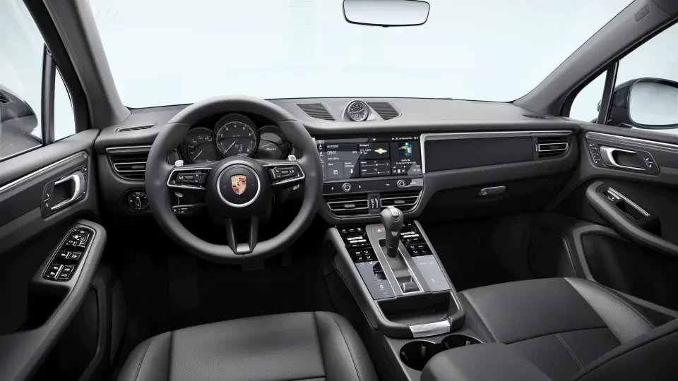 2026 Porsche Macan - Image 31 of 31