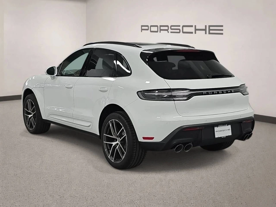 2026 Porsche Macan - Image 3 of 5
