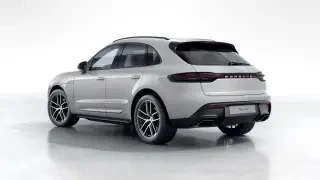 2026 Porsche Macan - Image 21 of 31