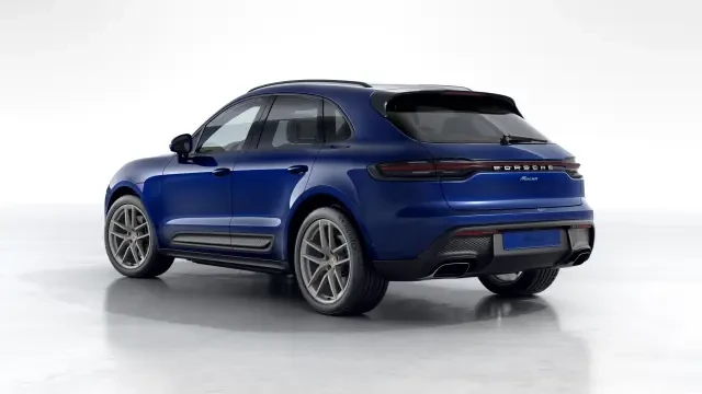 2026 Porsche Macan - Image 22 of 31