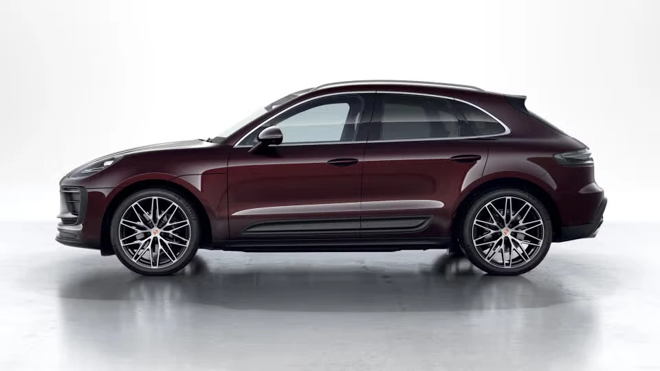 2026 Porsche Macan - Image 11 of 31