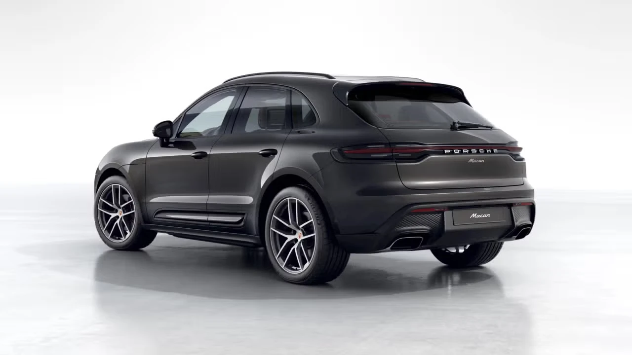2026 Porsche Macan - Image 20 of 30